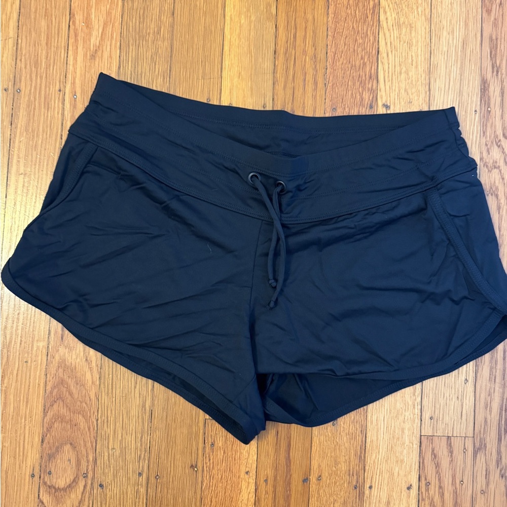 Athleta Drawstring Board Shorts